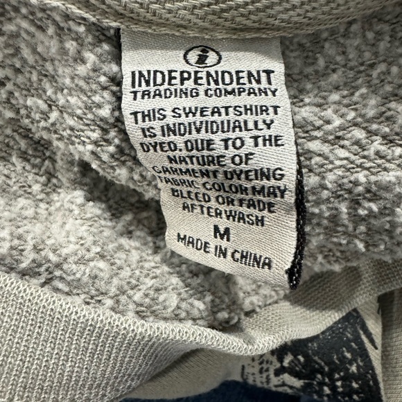 Nebraska Graphic Crewneck Sweater - Beige - Picture 2 of 2